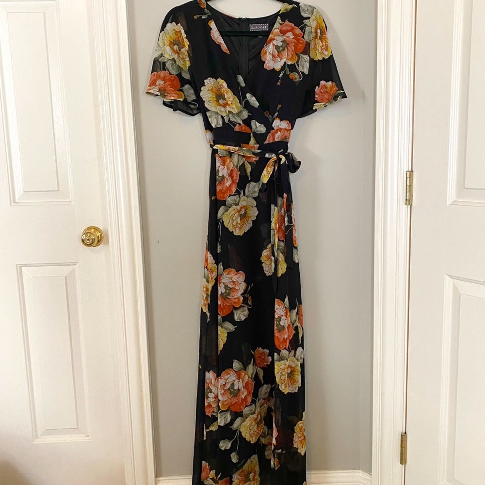 Luxology Faux Wrap, Floral, Maxi Dress, Size 6